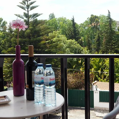 Wanderlust House Hostel Carcavelos (Lisbon)